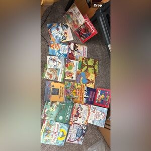 19 Children's Christmas and Hanukkah Storybook Collection